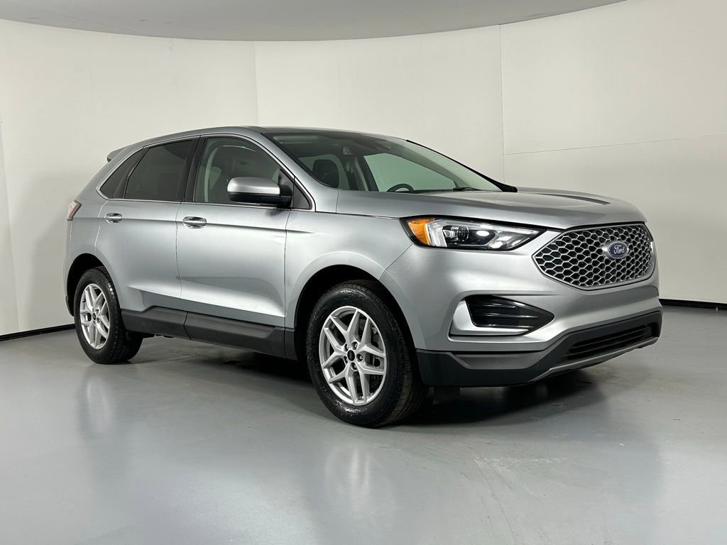 Used 2024 Ford Edge SEL