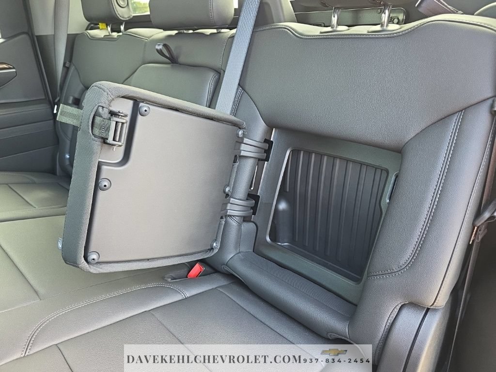 Used 2025 Chevrolet Silverado 1500 LT Trail Boss w/ LT Trail Boss Premium Package AWD/4WD image 33