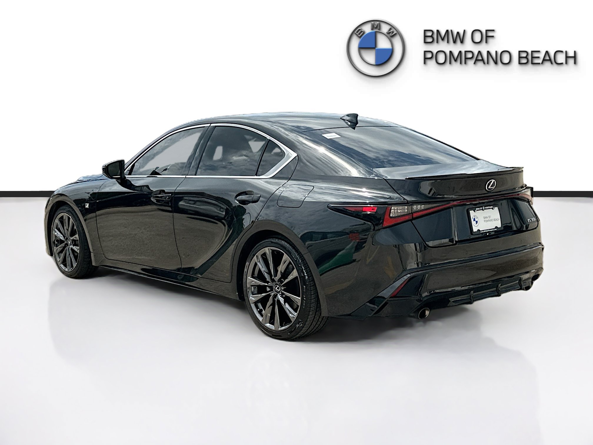 Used 2024 Lexus IS 350 F Sport w/ Navigation Package RWD image 5