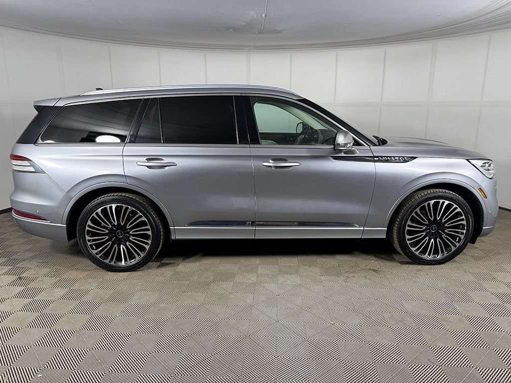 Used 2021 Lincoln Aviator Black Label AWD/4WD image 19