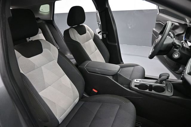 Used 2025 Chevrolet Trax LS w/ LS Convenience Package FWD image 26
