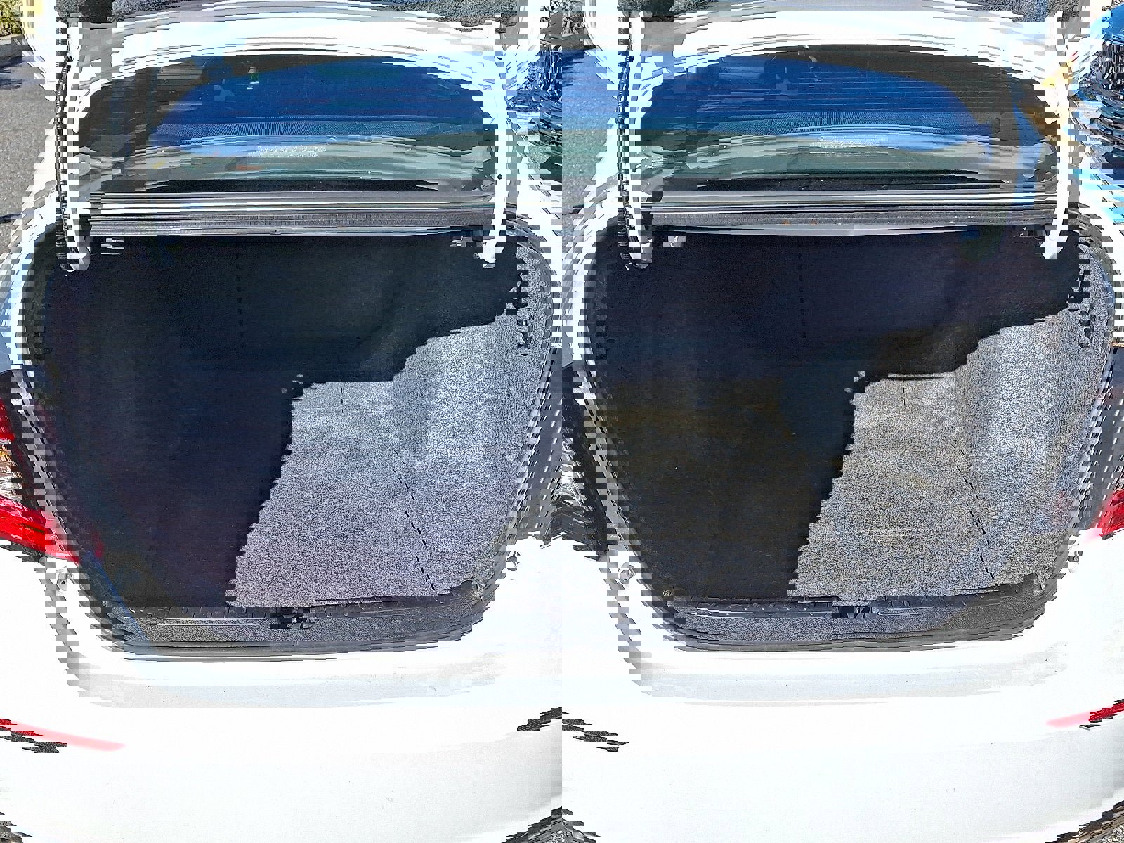 Used 2022 Honda Accord Sport image 29