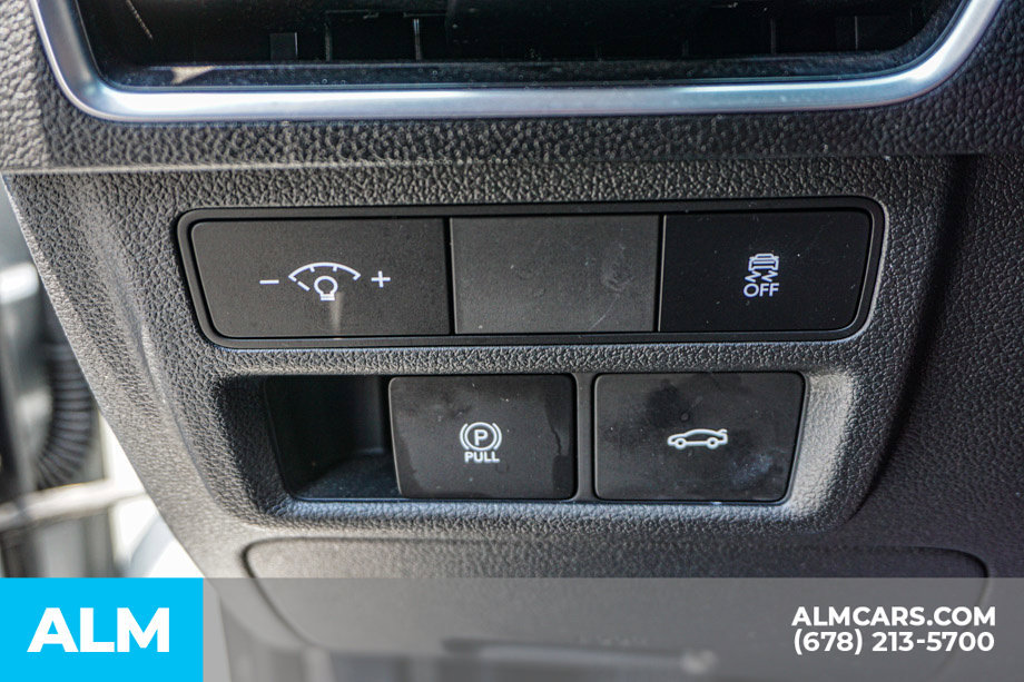 Used 2025 Hyundai Sonata SEL FWD image 45
