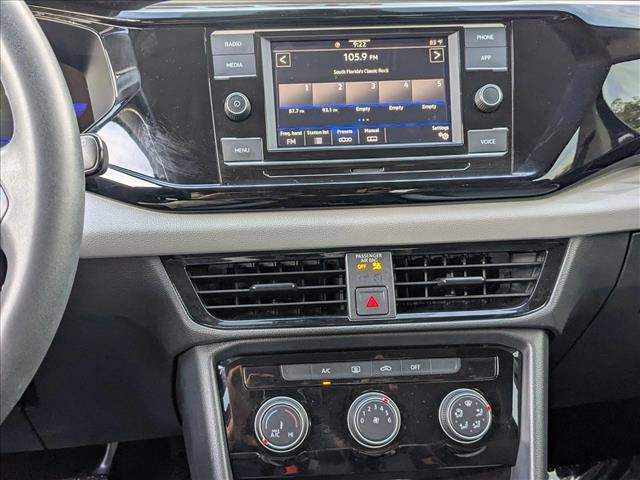 Used 2023 Volkswagen Taos S FWD image 13