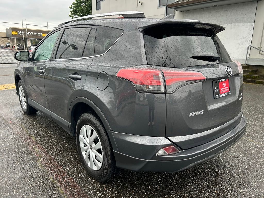 Certified 2016 Toyota RAV4 LE AWD/4WD image 7