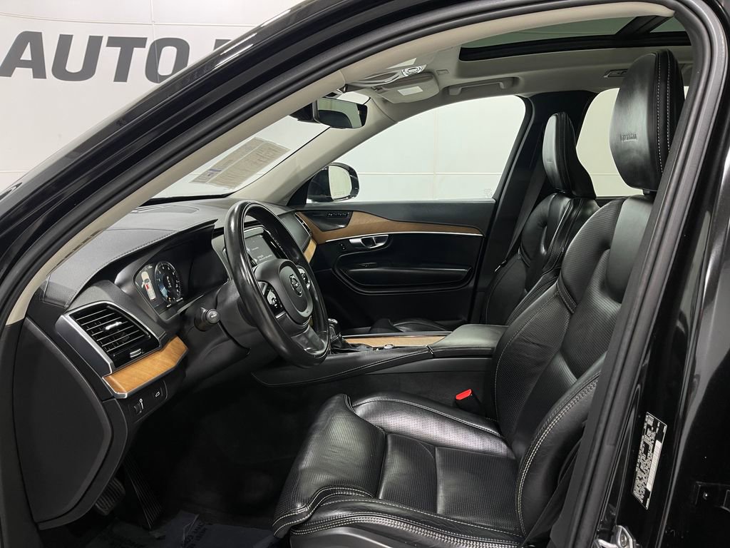Used 2019 Volvo XC90 T6 Inscription w/ Advanced Package image 14
