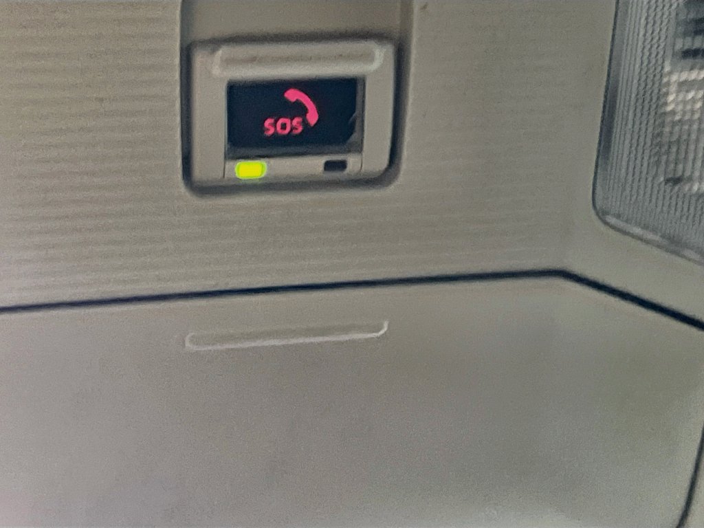 Used 2022 Toyota RAV4 LE FWD image 19