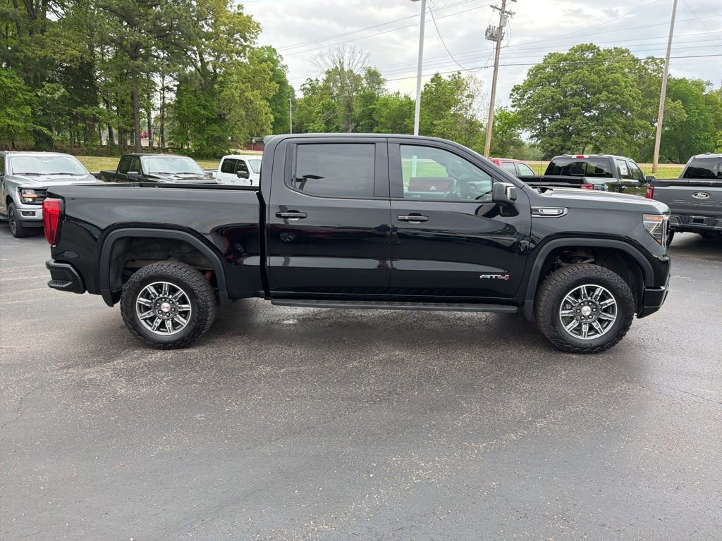 Used 2024 GMC Sierra 1500 AT4 w/ Technology Package image 2