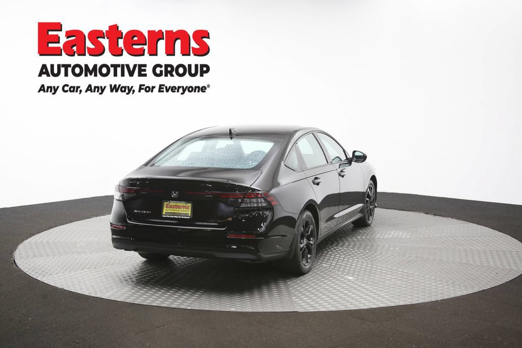 Used 2025 Honda Accord SE image 39