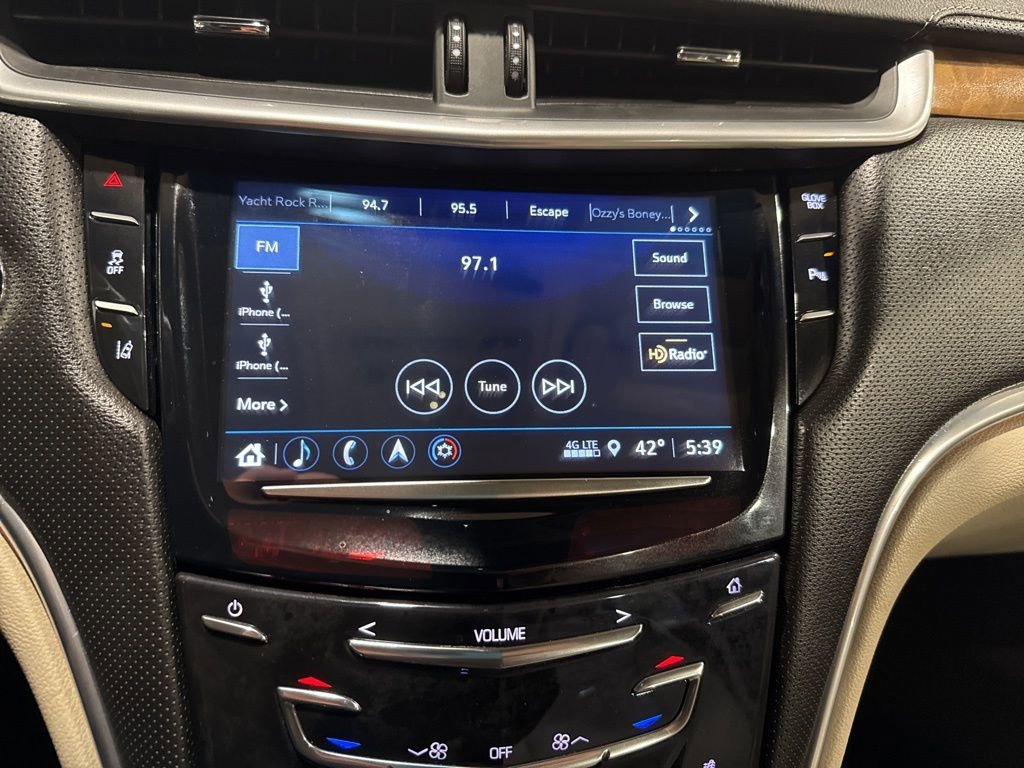 Used 2019 Cadillac XTS Luxury w/ Driver Awareness Package image 29