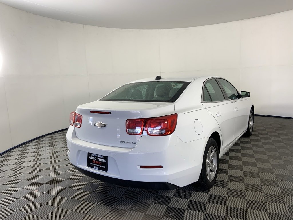 Used 2014 Chevrolet Malibu LS image 3