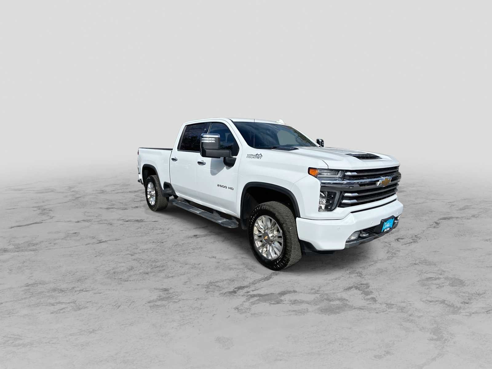 Used 2023 Chevrolet Silverado 2500 High Country w/ Z71 Off-Road Package AWD/4WD image 2