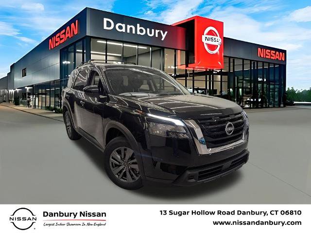 Certified 2025 Nissan Pathfinder SV AWD/4WD image 1