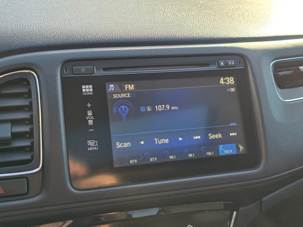 Used 2016 Honda HR-V EX image 8