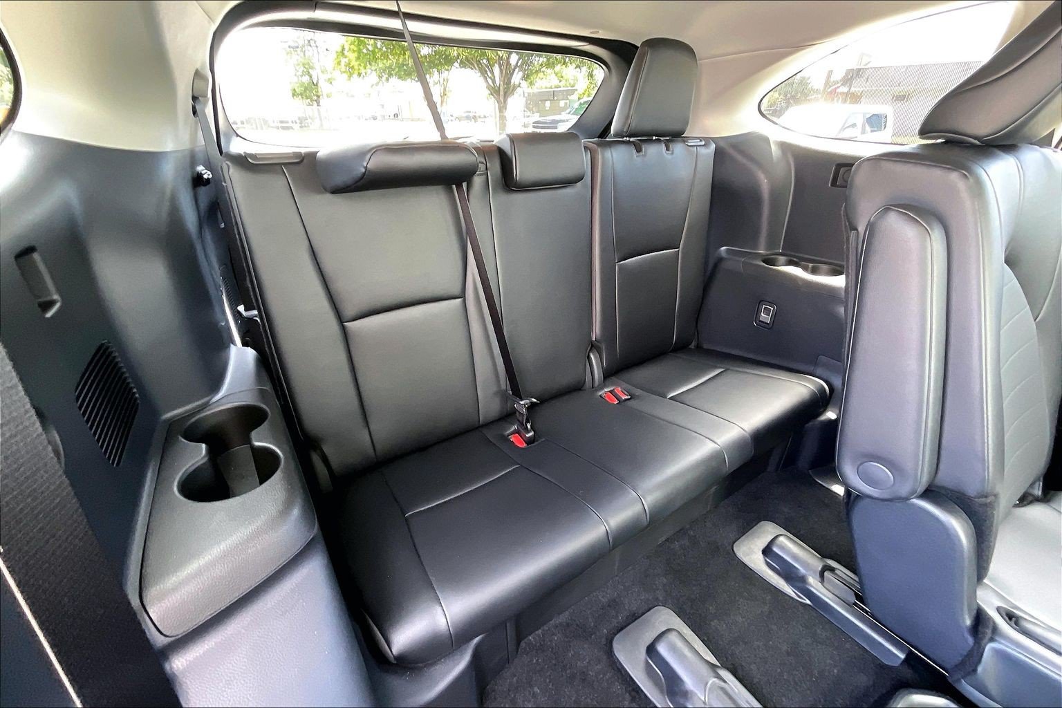 Used 2026 Toyota Highlander XLE AWD/4WD image 33