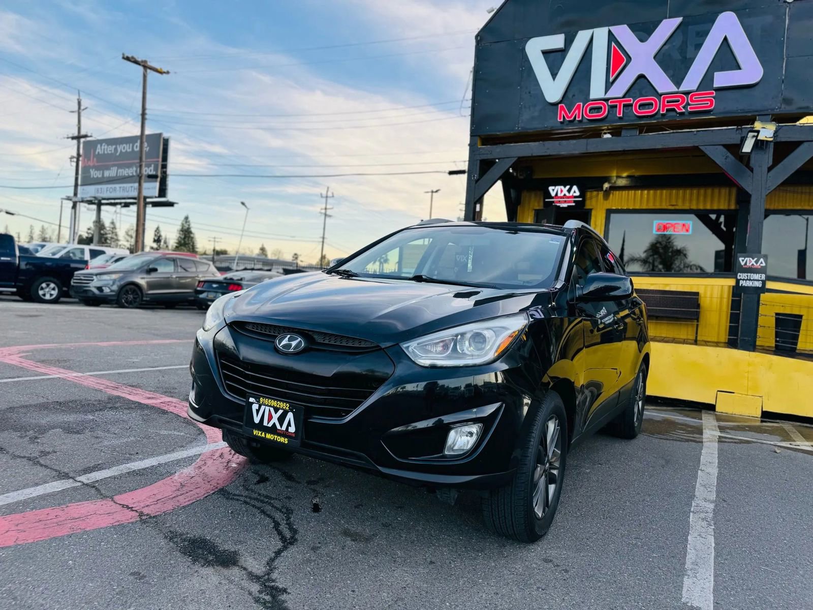 Used 2014 Hyundai Tucson SE image 1