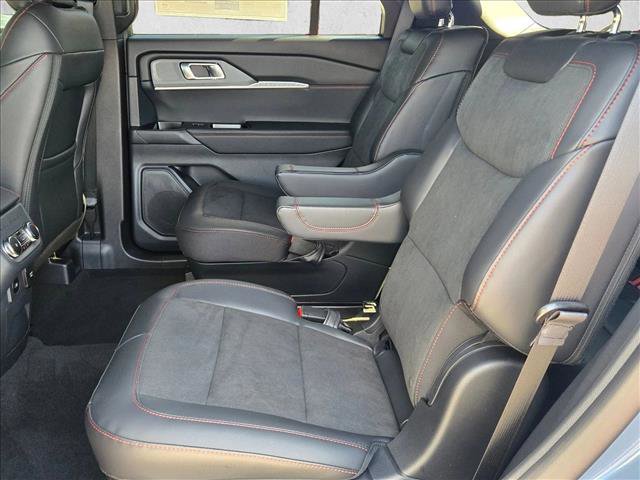 New 2026 Ford Explorer ST RWD image 16