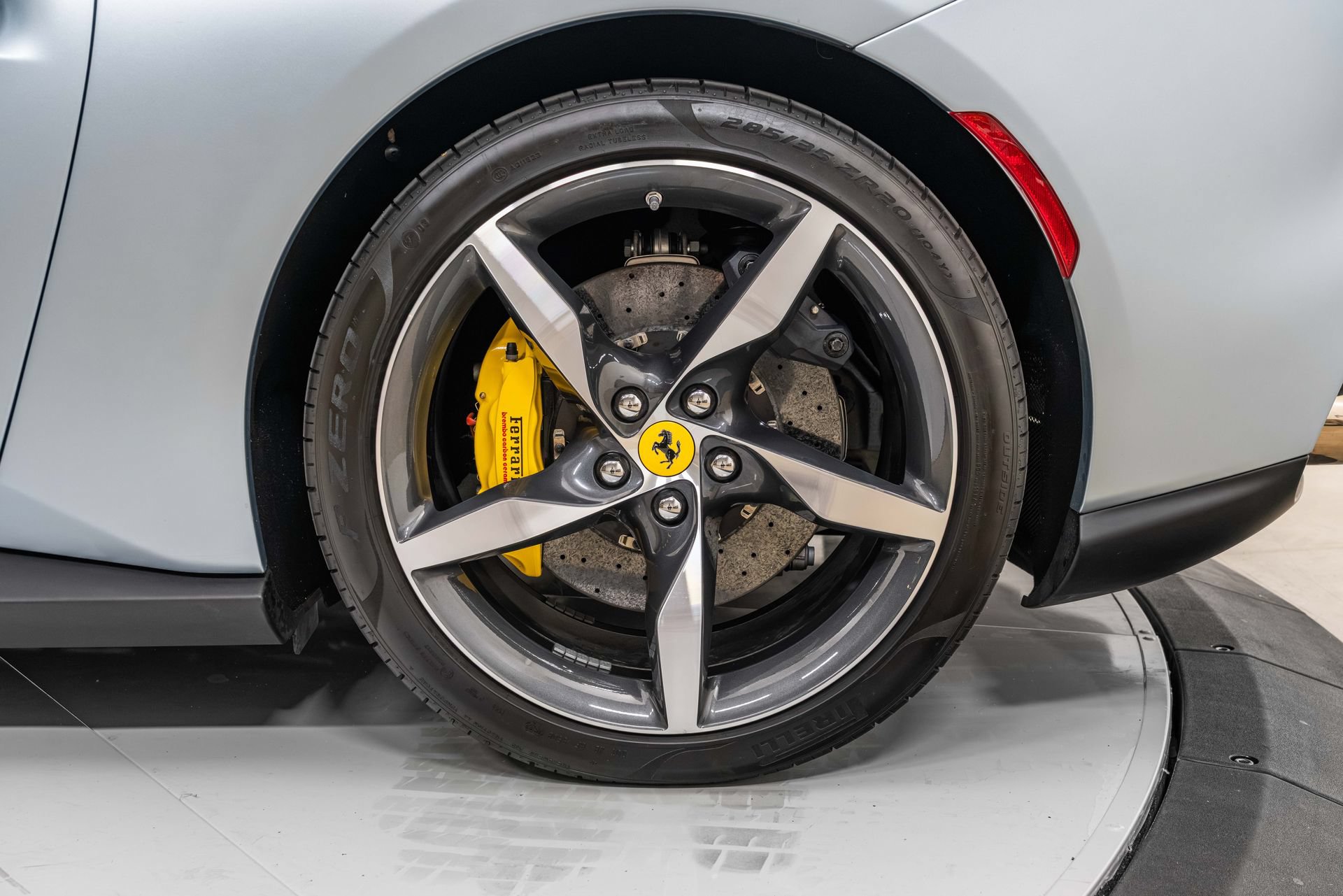 Certified 2023 Ferrari Portofino M RWD image 16