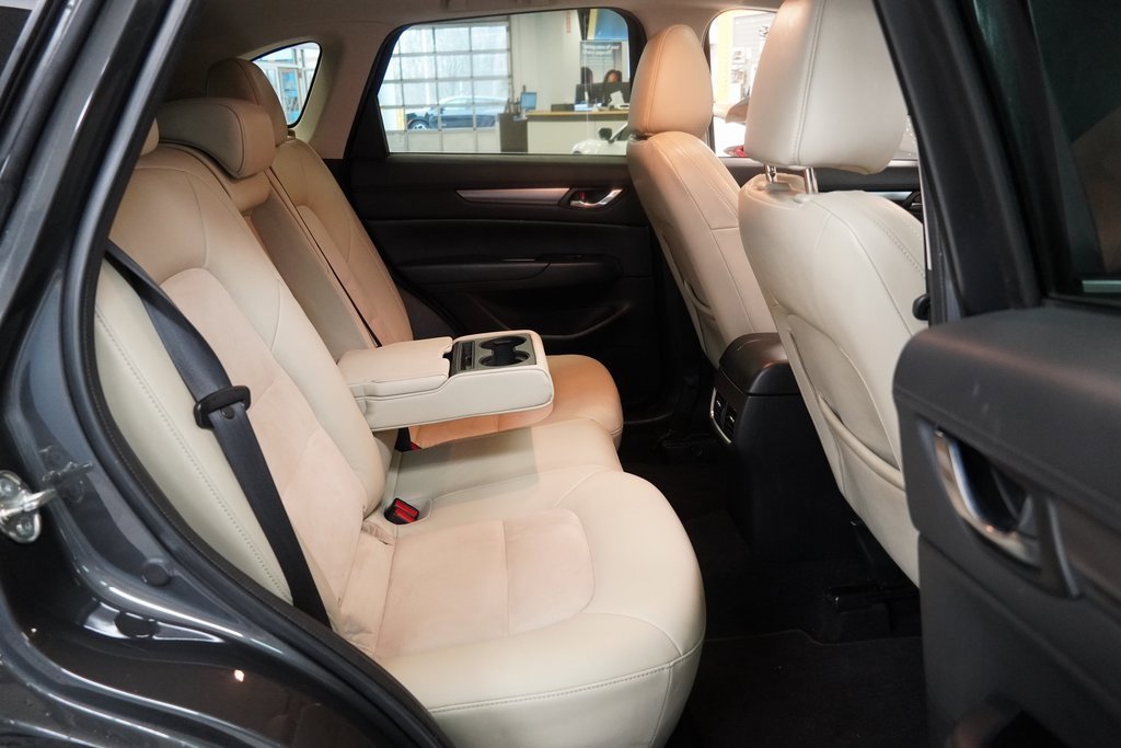 Used 2017 MAZDA CX-5 Touring w/ Preferred Equipment Package image 31