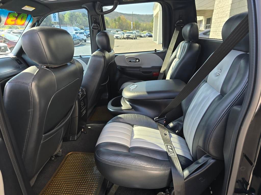 Used 2003 Ford F150 Harley-Davidson RWD image 11