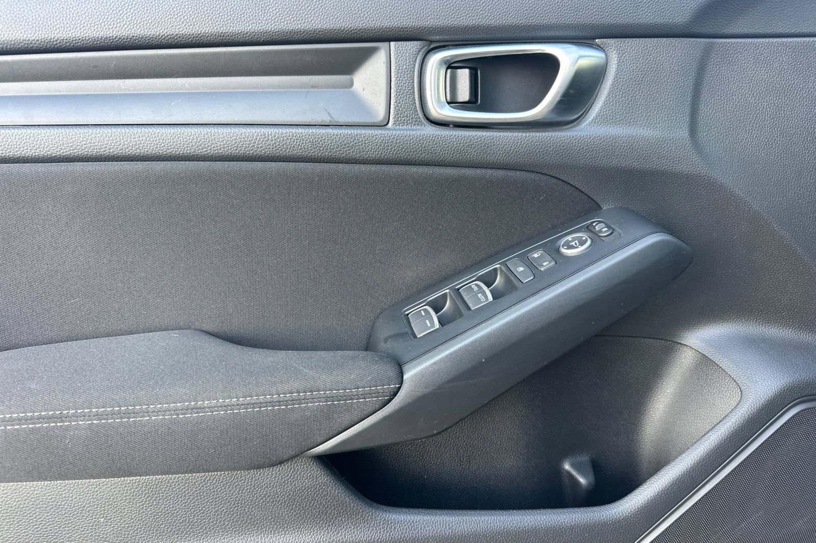 Certified 2025 Honda Civic Sport image 11