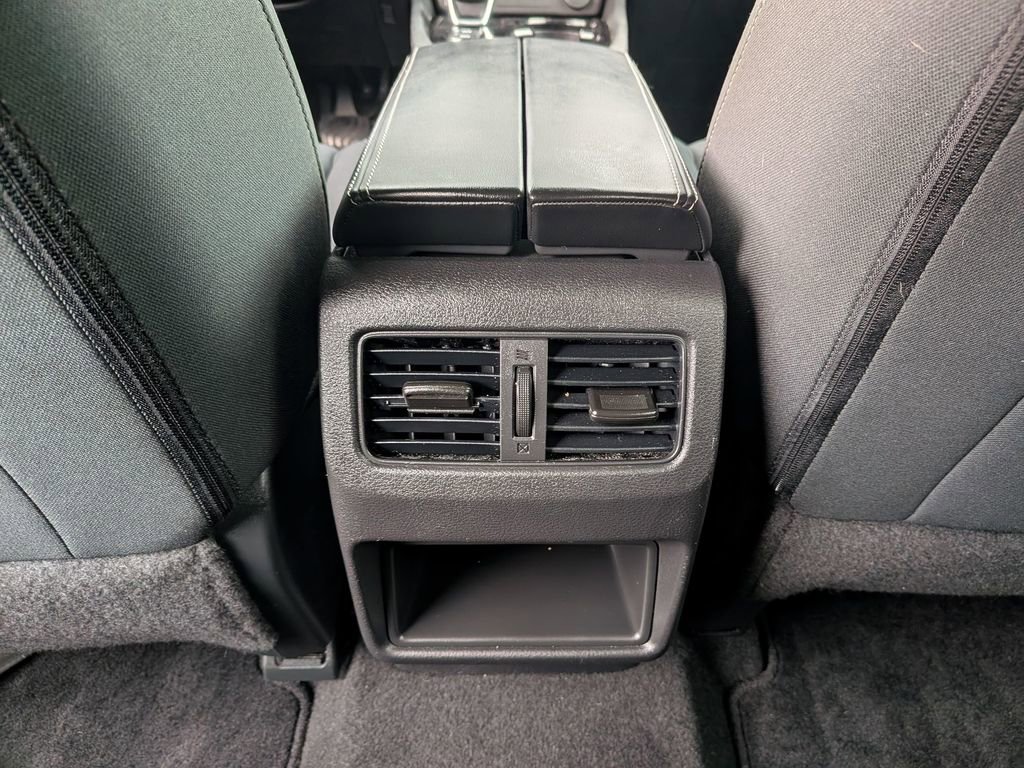 Used 2023 Nissan Rogue S FWD image 25