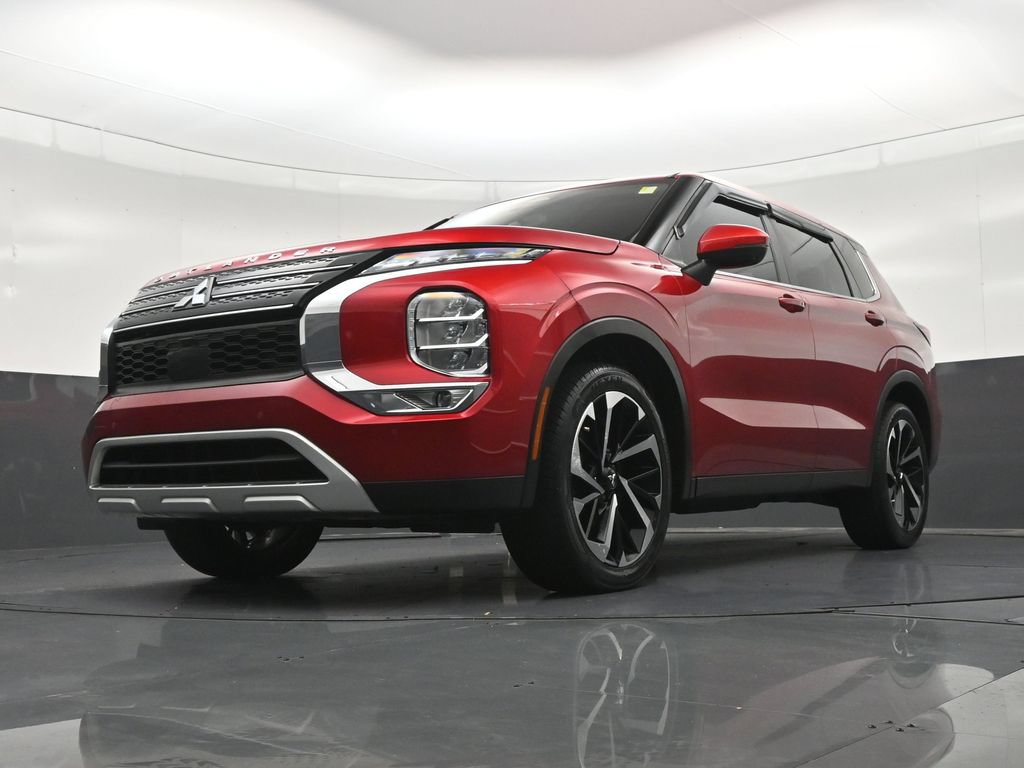 Used 2023 Mitsubishi Outlander SE FWD image 22