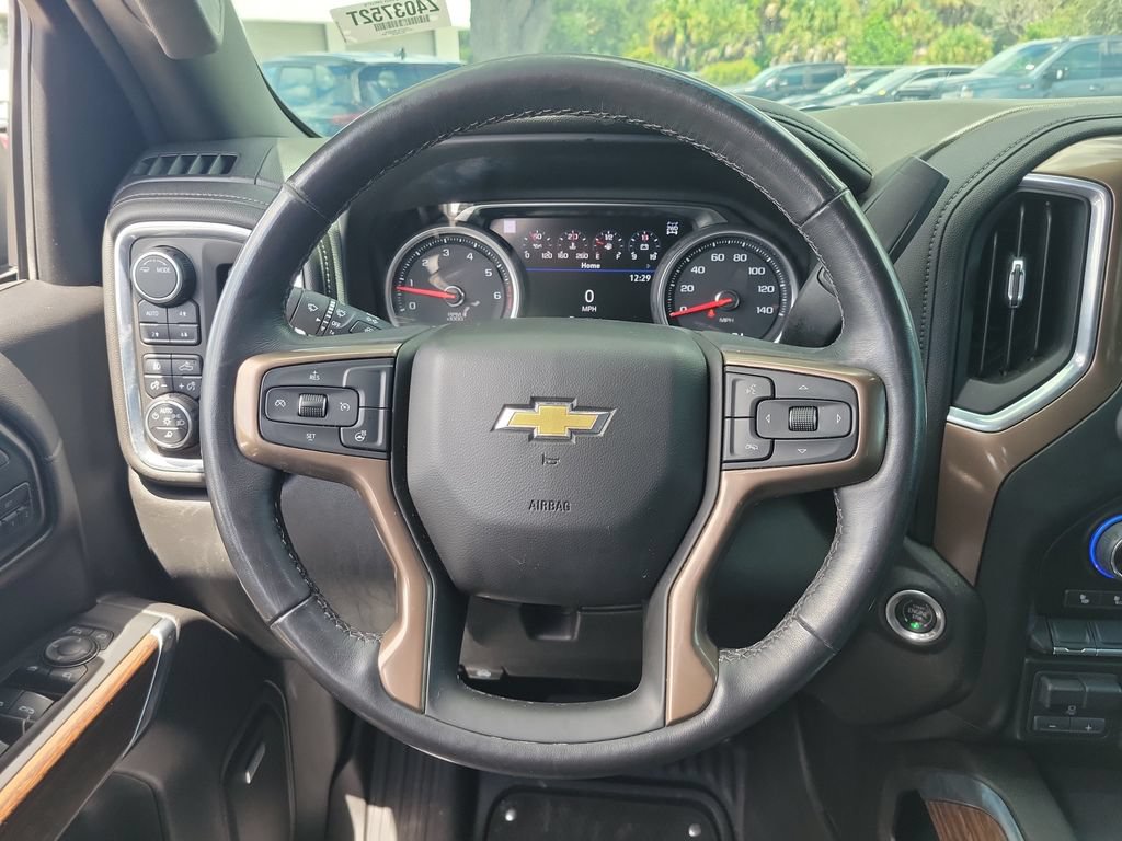 Used 2021 Chevrolet Silverado 1500 High Country AWD/4WD image 16