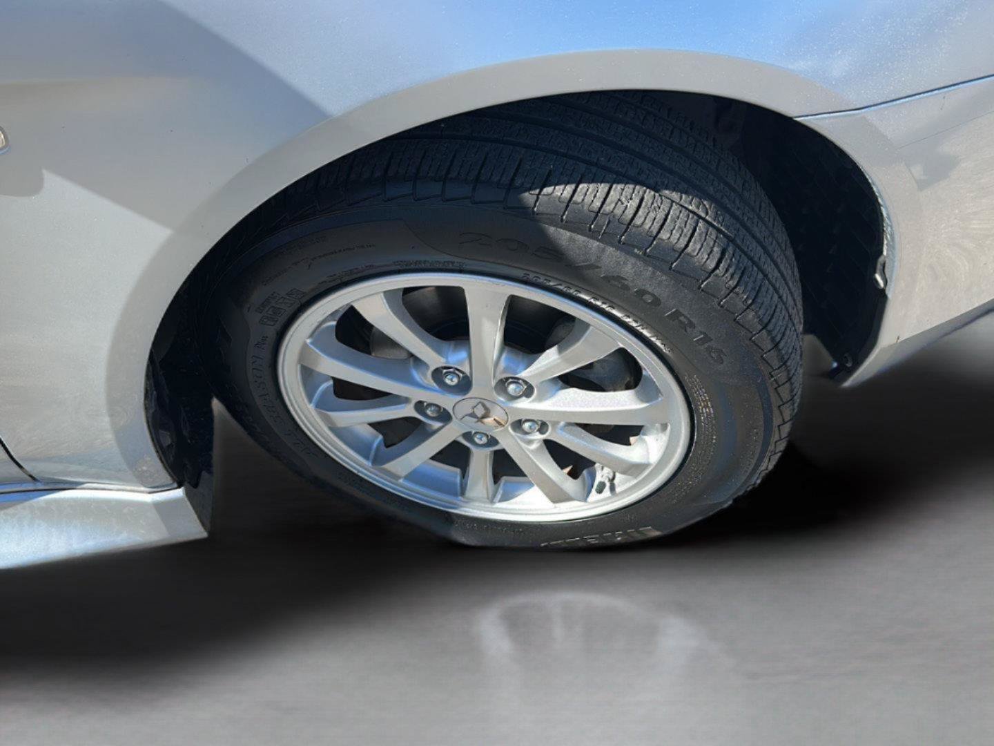 Used 2010 Mitsubishi Lancer ES FWD image 25