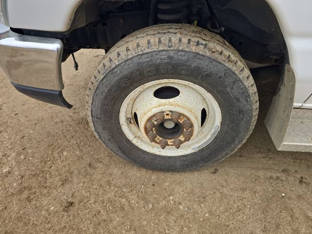 Used 2013 Ford E-450 and Econoline 450 Super Duty w/ Shuttle Bus Prep Pkg RWD image 20
