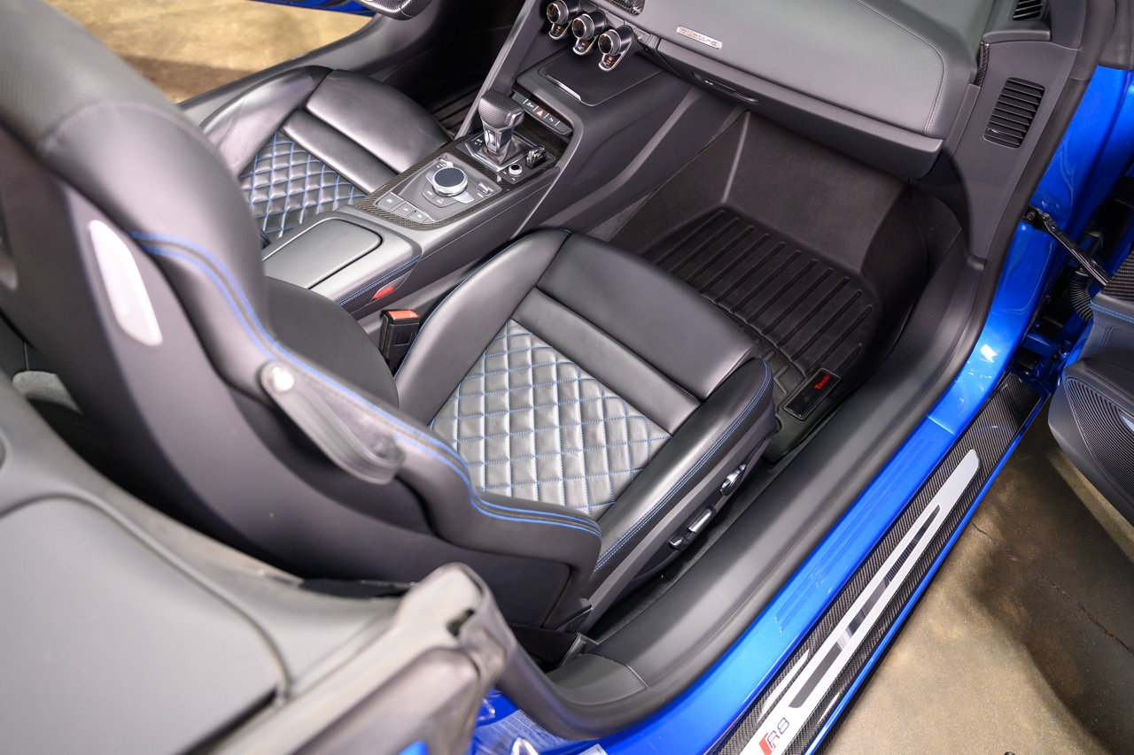 Used 2018 Audi R8 V10 plus image 32