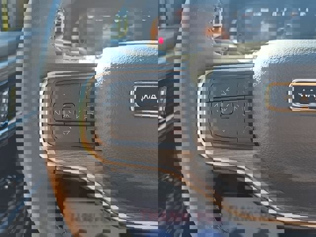 Used 2024 Jeep Wagoneer L Series III w/ Flexible Seating Group image 26