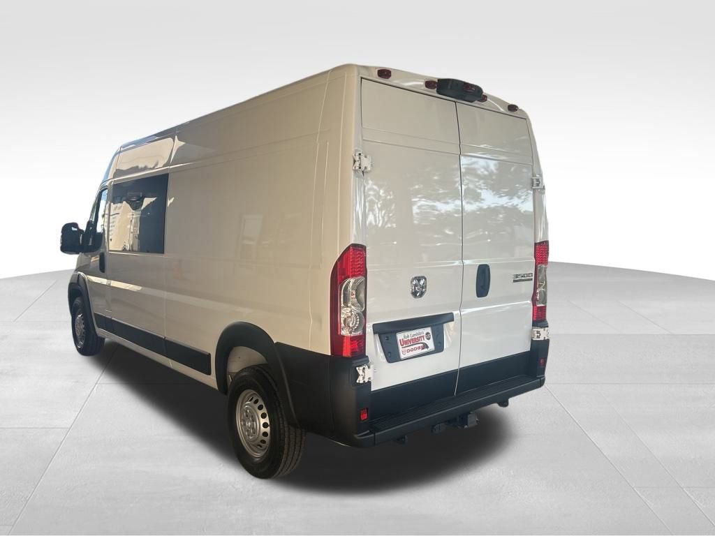 New 2025 RAM ProMaster 3500 w/ Crew Van Package image 4