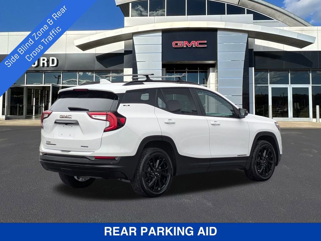 Certified 2023 GMC Terrain SLE w/ Driver Convenience Package image 4