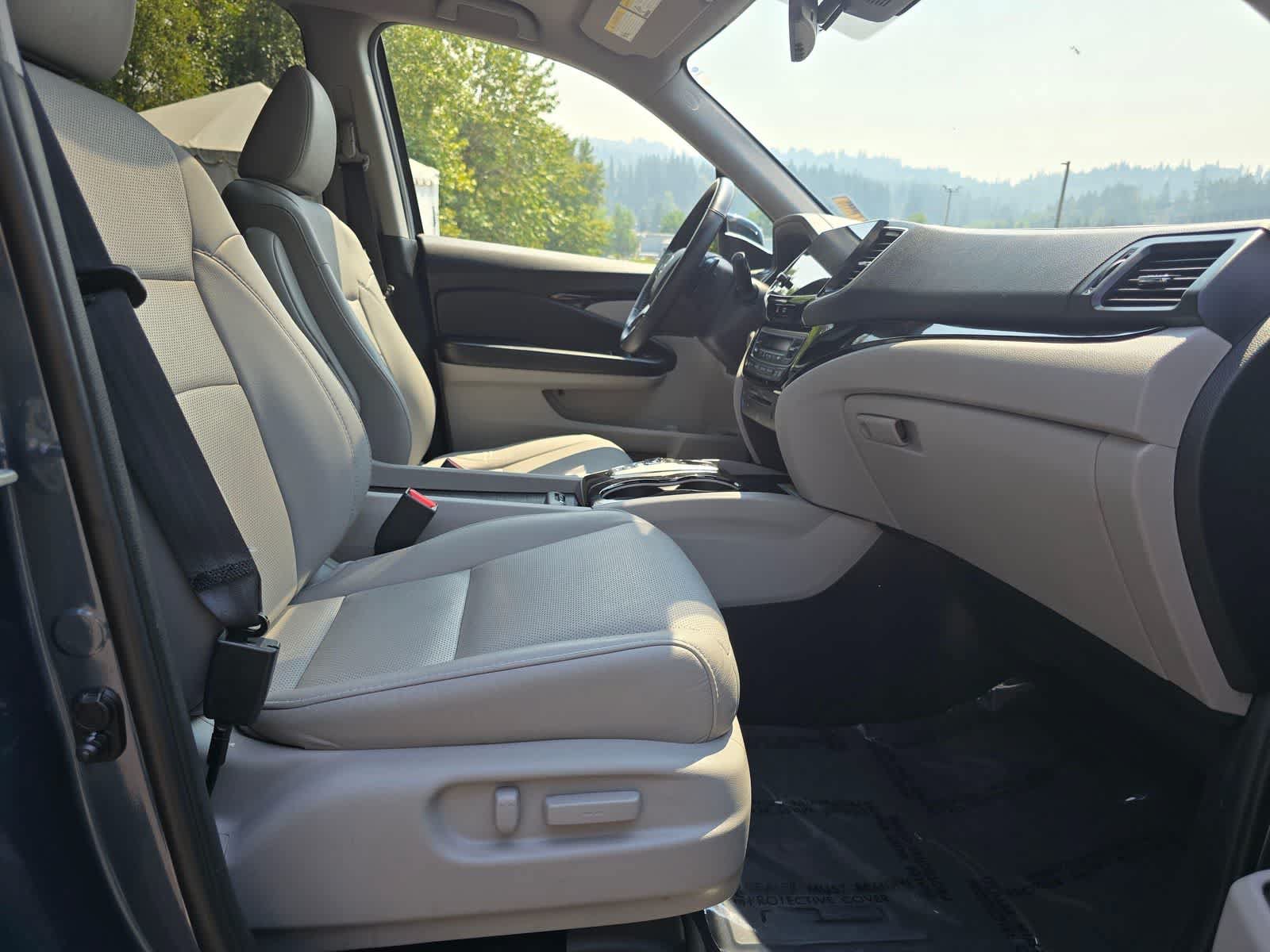 Used 2019 Honda Pilot Elite image 30