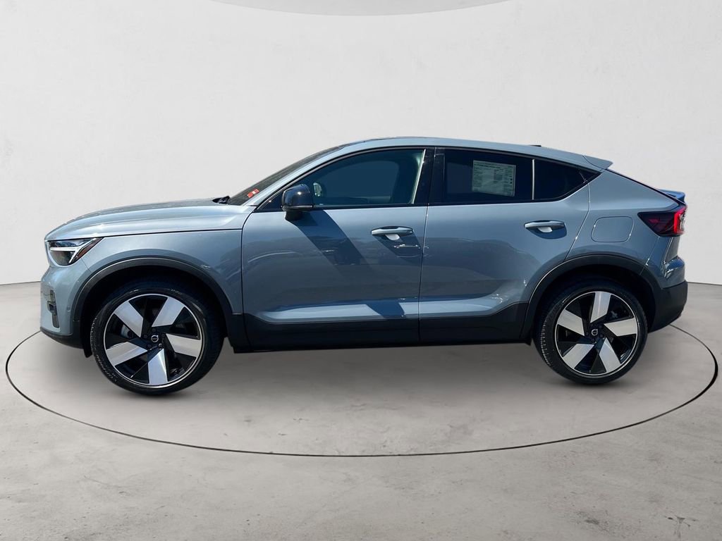 Certified 2023 Volvo C40 P8 Recharge Ultimate AWD/4WD image 2