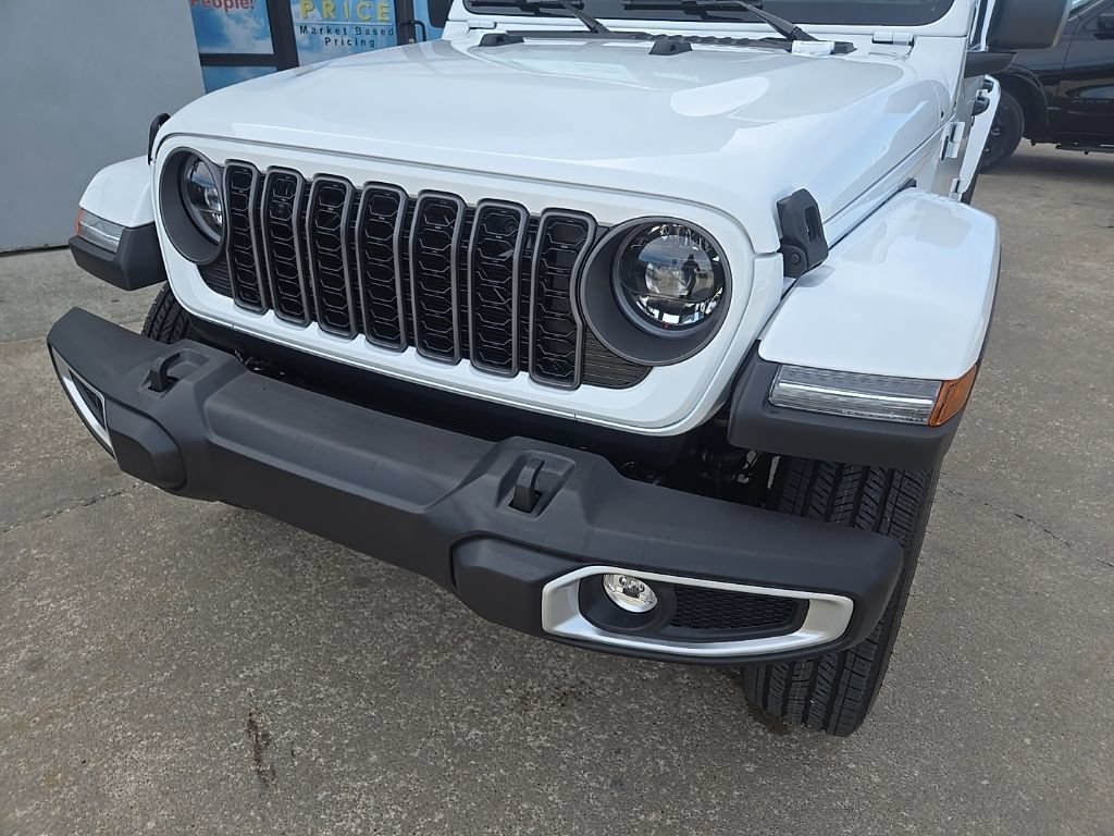 New 2026 Jeep Gladiator Mojave AWD/4WD image 18