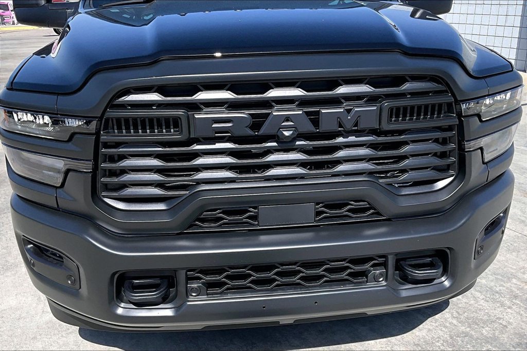New 2026 RAM 2500 Tradesman AWD/4WD image 30