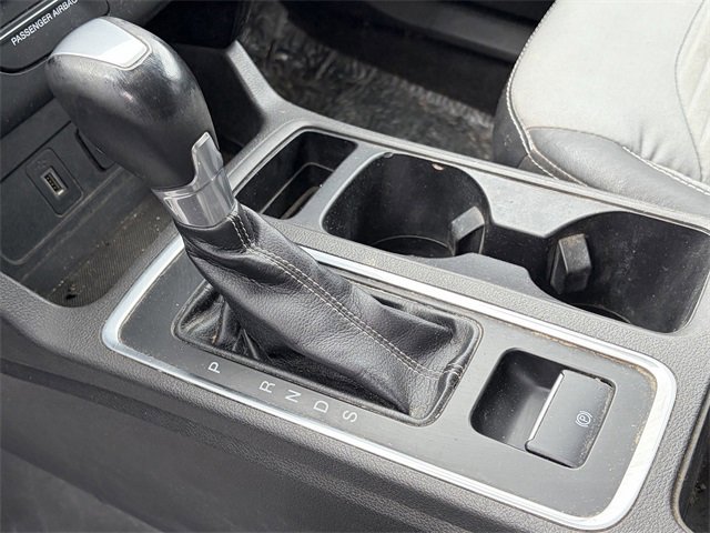 Used 2018 Ford Escape SE w/ SE Sport Appearance Package image 8