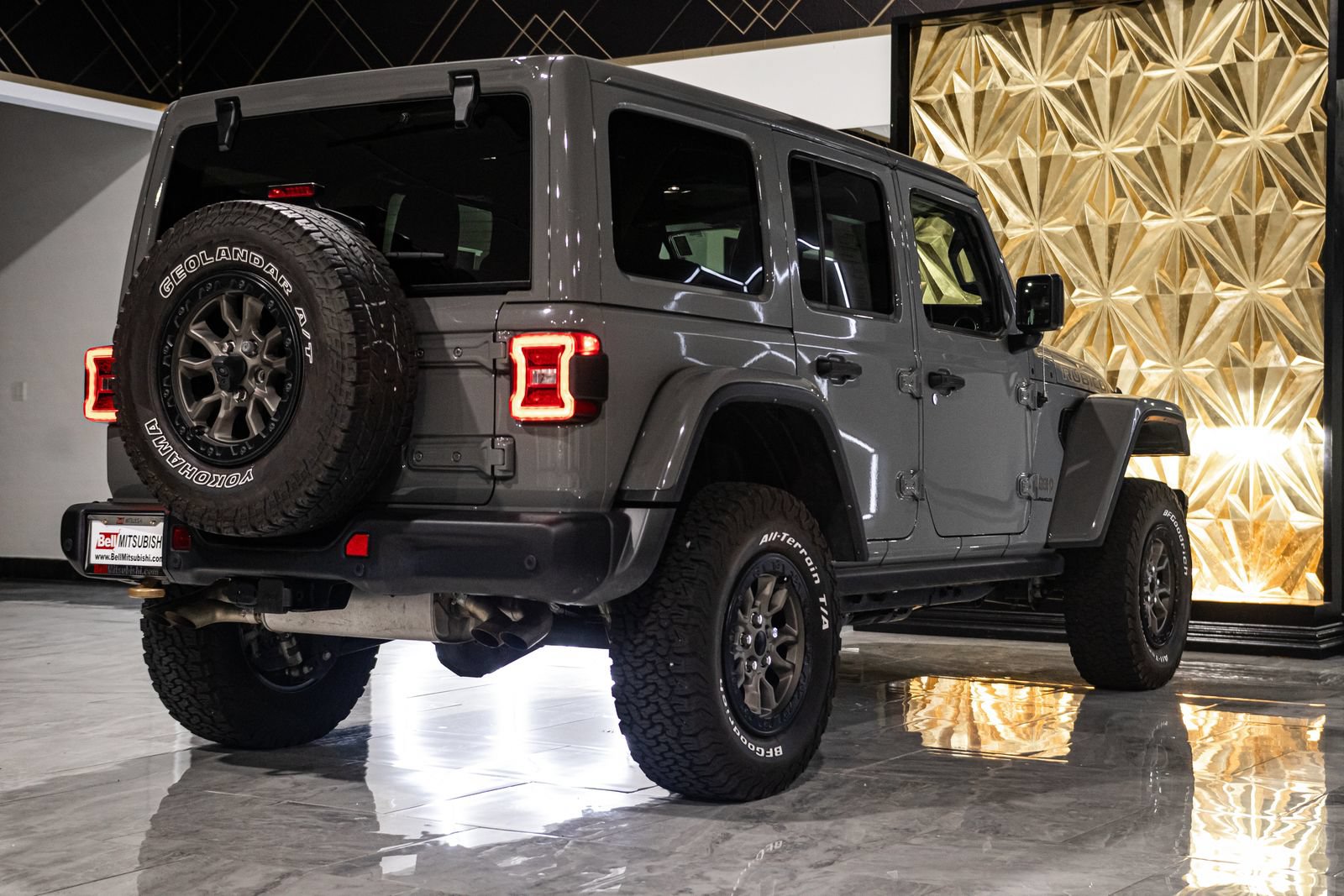 Used 2023 Jeep Wrangler Unlimited Rubicon 392 w/ Trailer Tow Package AWD/4WD image 7