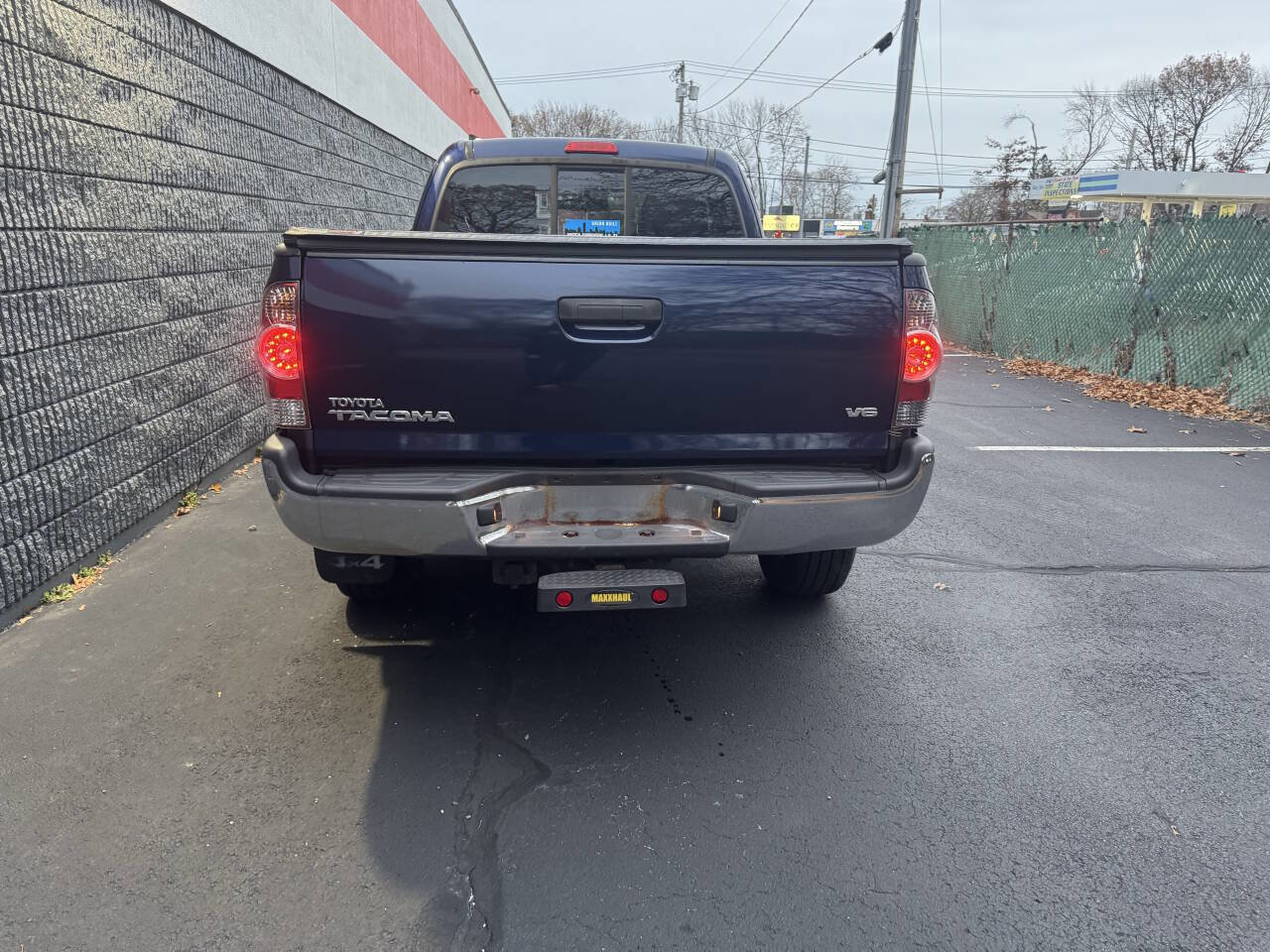 Used 2013 Toyota Tacoma V6 4x4 4dr Access Cab 6.1 ft S image 31