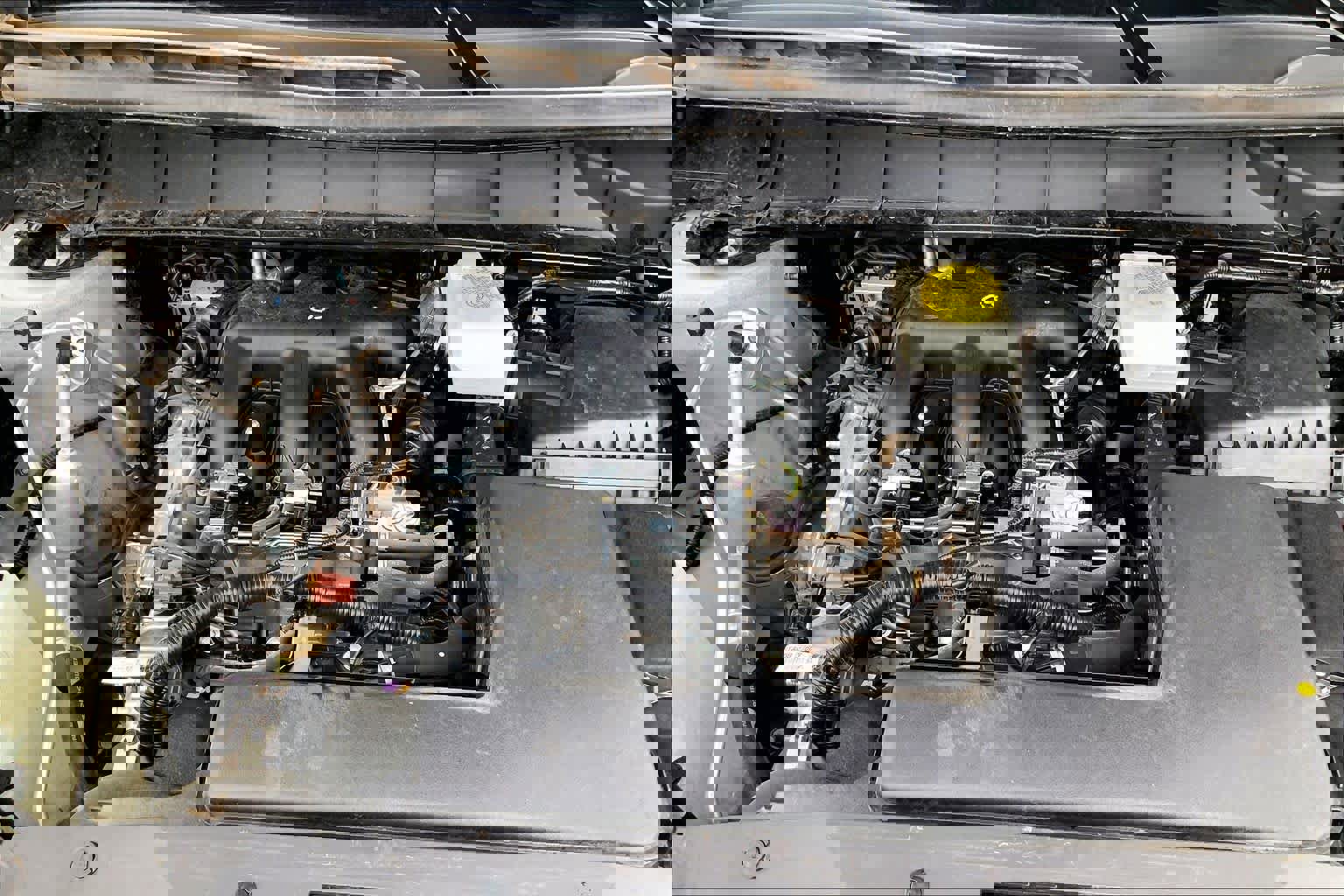 Used 2023 Nissan Pathfinder S FWD image 33