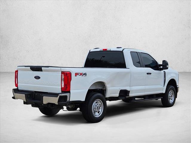 Used 2023 Ford F250 XL w/ FX4 Off-Road Package image 5