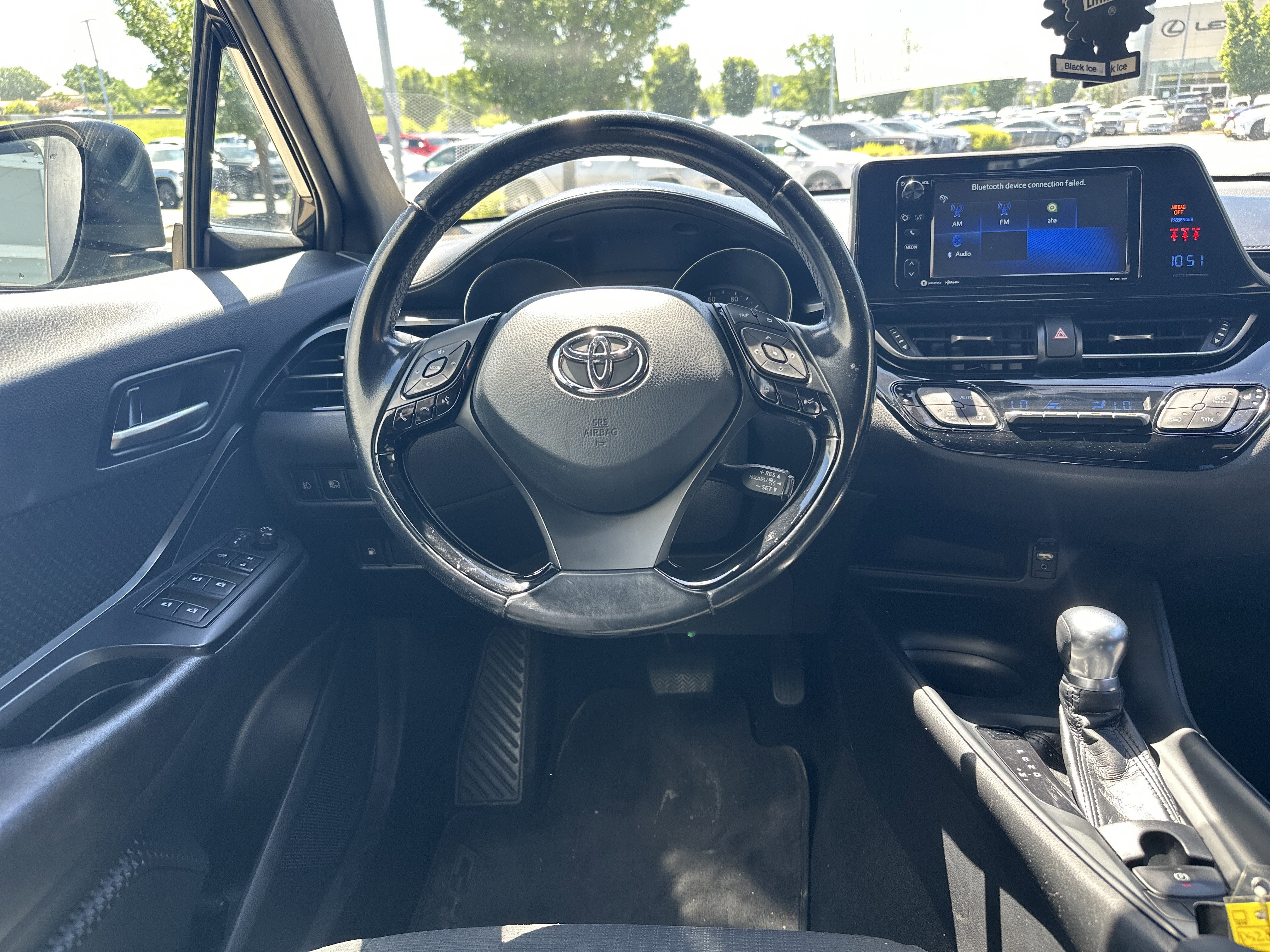 Used 2018 Toyota C-HR XLE FWD image 16