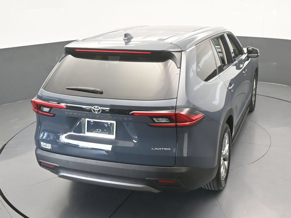 Used 2025 Toyota Grand Highlander FWD image 58