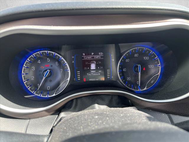 Used 2021 Chrysler Voyager Lxi FWD image 13