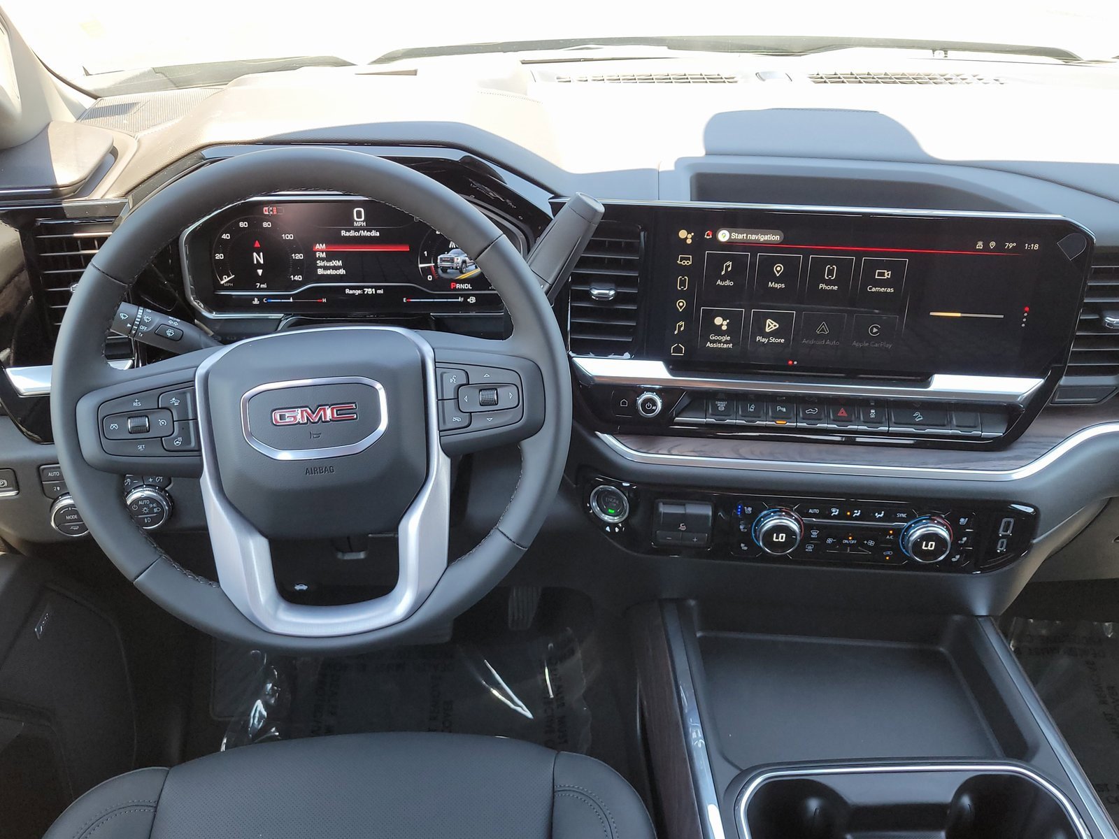 New 2025 GMC Sierra 2500 SLT w/ SLT Premium Package image 8