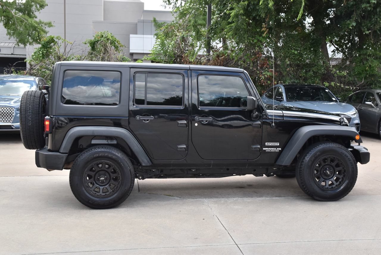 Used 2017 Jeep Wrangler Unlimited Sport w/ Quick Order Package 24S AWD/4WD image 6