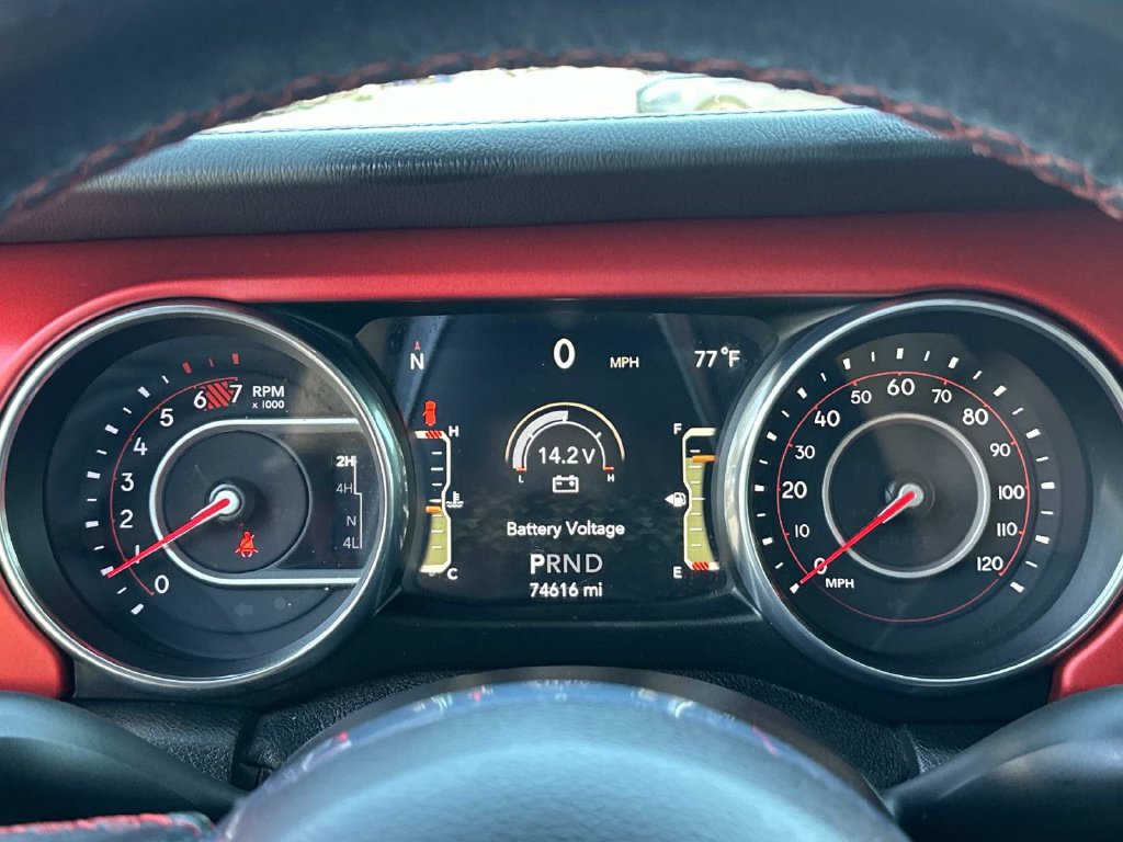 Used 2020 Jeep Wrangler Unlimited Rubicon w/ LED Lighting Group AWD/4WD image 26
