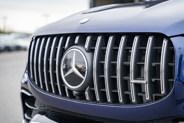 New 2026 Mercedes-Benz GLS 63 AMG 4MATIC image 13